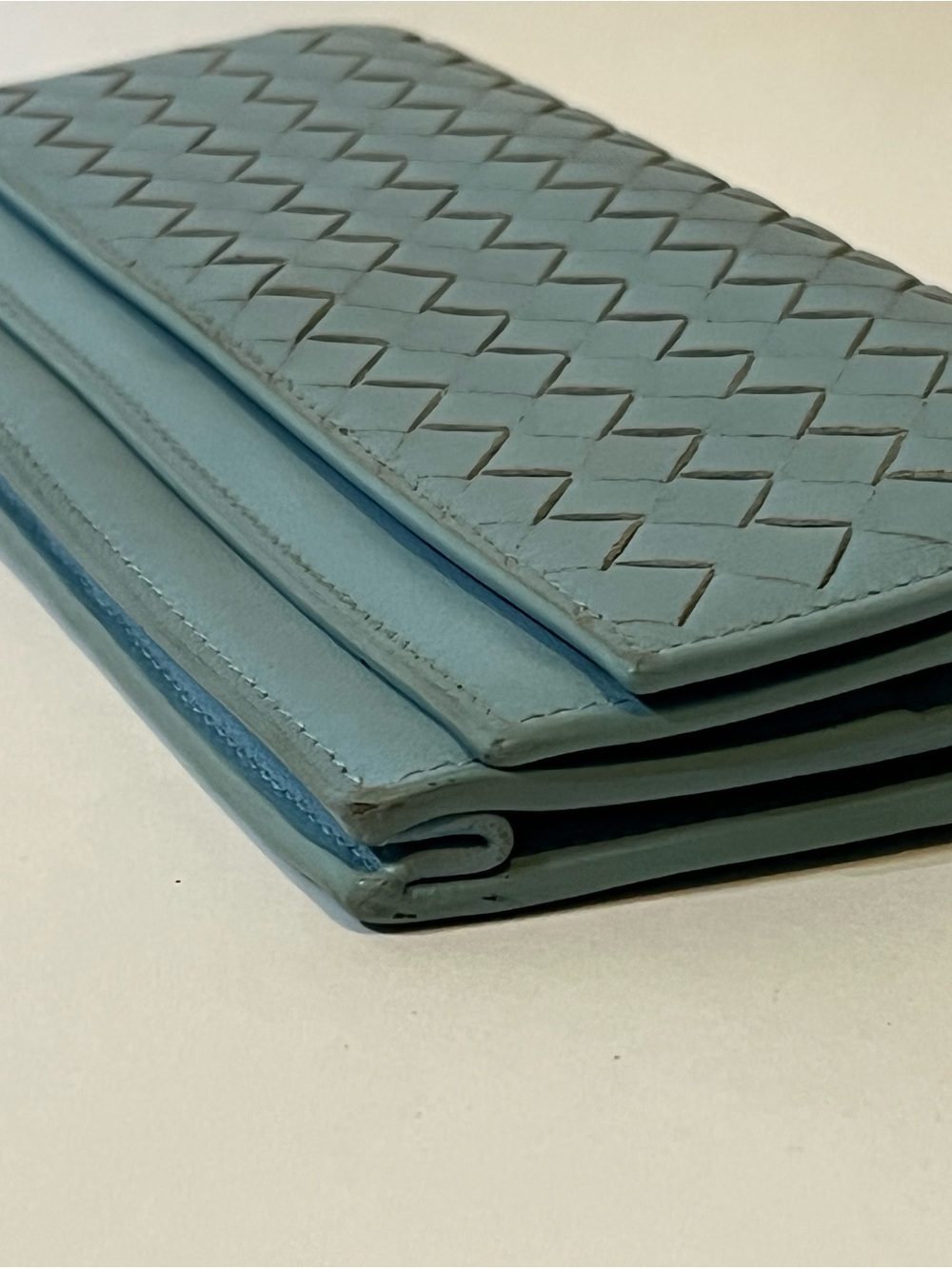 Bottega Veneta Nappa Intrecciato Wallet Powder Blue 🇮🇹 - Picture 4 of 12